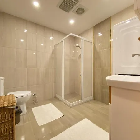 Spacious And Modern Flat In Kagithane *